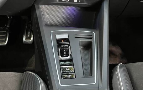 Volkswagen Golf VIII, 2023 год, 1 340 000 рублей, 16 фотография