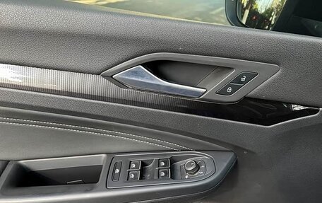 Volkswagen Golf VIII, 2023 год, 1 340 000 рублей, 19 фотография
