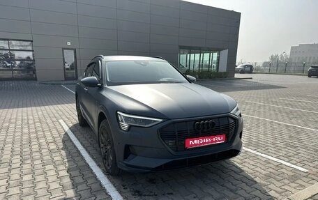 Audi e-tron I, 2022 год, 8 490 000 рублей, 1 фотография