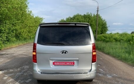 Hyundai Grand Starex Grand Starex I рестайлинг 2, 2010 год, 1 270 000 рублей, 4 фотография