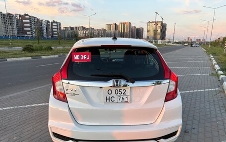 Honda Fit III, 2019 год, 1 500 000 рублей, 3 фотография
