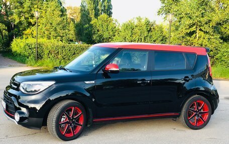 KIA Soul II рестайлинг, 2017 год, 1 650 000 рублей, 2 фотография