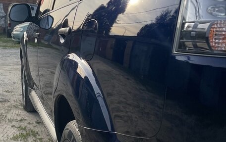 Mitsubishi Outlander III рестайлинг 3, 2010 год, 1 100 000 рублей, 3 фотография