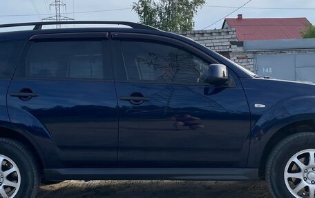 Mitsubishi Outlander III рестайлинг 3, 2010 год, 1 100 000 рублей, 6 фотография