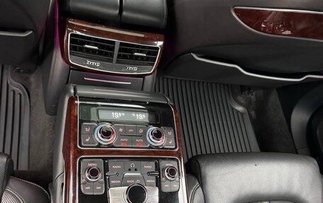 Audi A8, 2011 год, 1 670 000 рублей, 16 фотография