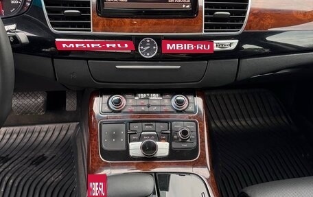 Audi A8, 2011 год, 1 670 000 рублей, 13 фотография