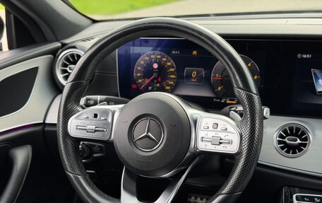 Mercedes-Benz CLS, 2018 год, 3 790 000 рублей, 27 фотография