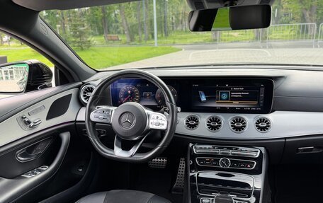 Mercedes-Benz CLS, 2018 год, 3 790 000 рублей, 26 фотография