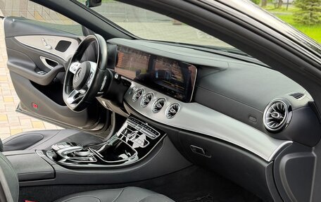 Mercedes-Benz CLS, 2018 год, 3 790 000 рублей, 22 фотография