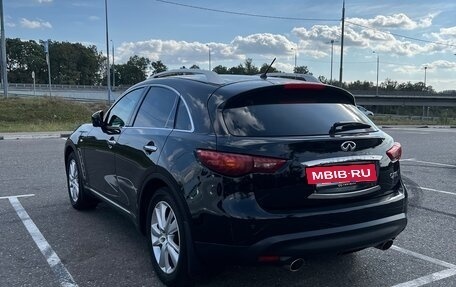 Infiniti QX70, 2016 год, 3 500 000 рублей, 4 фотография