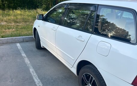 Toyota Corolla, 2005 год, 680 000 рублей, 10 фотография