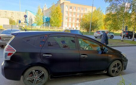 Toyota Prius Alpha I (ZVW40/41), 2019 год, 1 290 000 рублей, 9 фотография