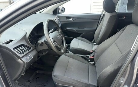 Hyundai Solaris II рестайлинг, 2021 год, 1 350 000 рублей, 8 фотография