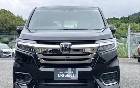 Honda Stepwgn IV, 2021 год, 1 740 000 рублей, 2 фотография