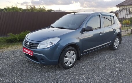 Renault Sandero I, 2013 год, 650 000 рублей, 1 фотография