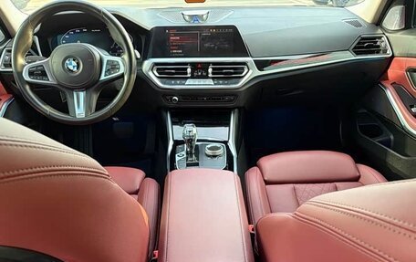 BMW 3 серия, 2022 год, 2 090 000 рублей, 10 фотография