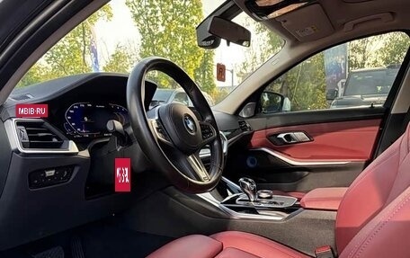 BMW 3 серия, 2022 год, 2 090 000 рублей, 6 фотография