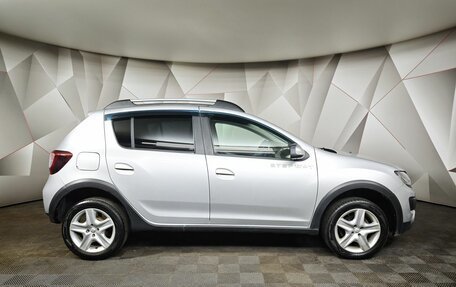 Renault Sandero II рестайлинг, 2017 год, 849 000 рублей, 6 фотография