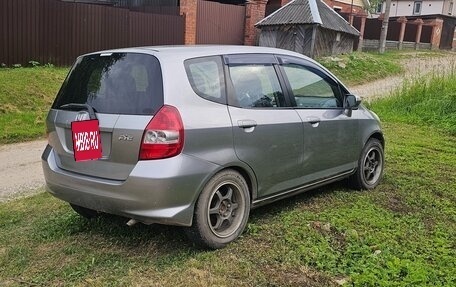Honda Jazz I рестайлинг, 2008 год, 530 000 рублей, 4 фотография