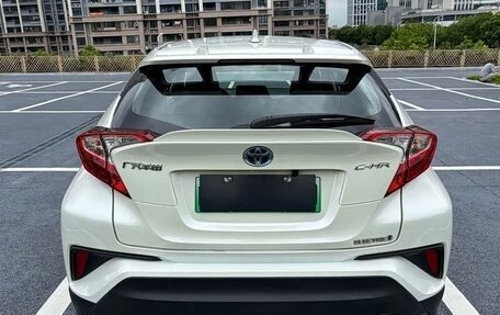 Toyota C-HR I рестайлинг, 2020 год, 1 330 010 рублей, 5 фотография
