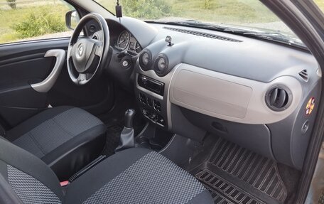 Renault Sandero I, 2013 год, 650 000 рублей, 7 фотография
