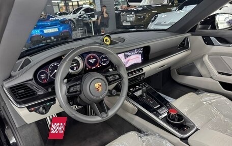 Porsche 911, 2023 год, 24 500 000 рублей, 5 фотография