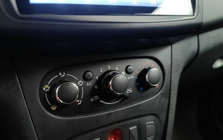 Renault Sandero II рестайлинг, 2021 год, 1 145 000 рублей, 16 фотография
