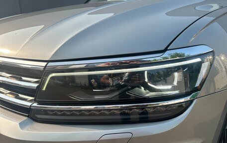 Volkswagen Tiguan II, 2018 год, 2 270 000 рублей, 7 фотография