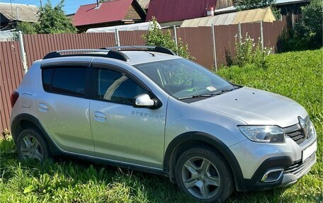 Renault Sandero II рестайлинг, 2019 год, 1 300 000 рублей, 8 фотография