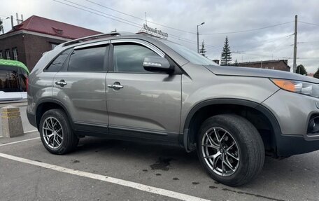 KIA Sorento II рестайлинг, 2010 год, 1 700 000 рублей, 2 фотография