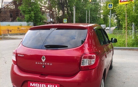 Renault Sandero II рестайлинг, 2014 год, 610 000 рублей, 3 фотография