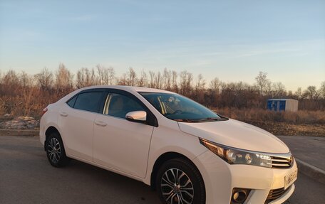 Toyota Corolla, 2013 год, 1 450 000 рублей, 4 фотография