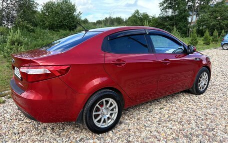 KIA Rio III рестайлинг, 2013 год, 900 000 рублей, 4 фотография