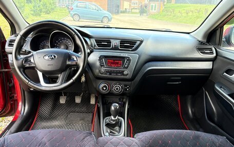 KIA Rio III рестайлинг, 2013 год, 900 000 рублей, 6 фотография