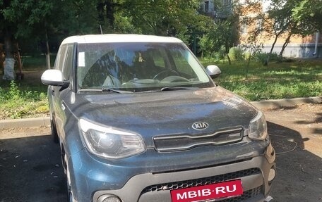 KIA Soul II рестайлинг, 2018 год, 2 000 000 рублей, 6 фотография