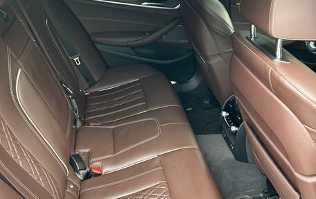 BMW 5 серия, 2022 год, 4 690 000 рублей, 16 фотография