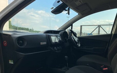 Toyota Vitz, 2019 год, 855 000 рублей, 13 фотография