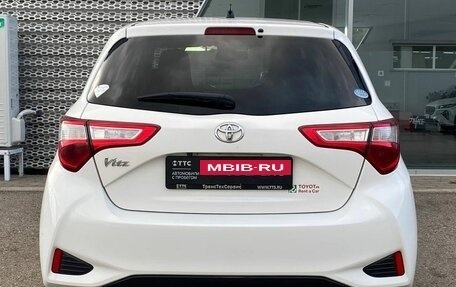 Toyota Vitz, 2019 год, 855 000 рублей, 7 фотография