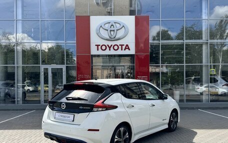 Nissan Leaf II, 2020 год, 2 550 000 рублей, 5 фотография