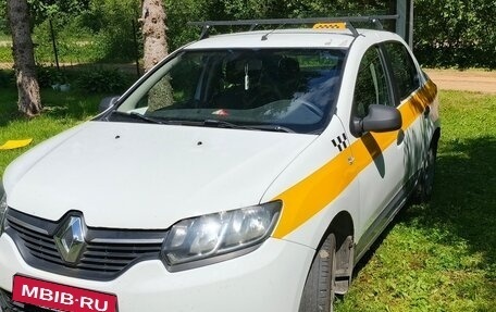 Renault Logan II, 2017 год, 490 000 рублей, 1 фотография