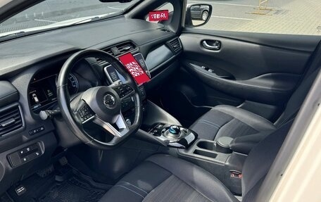 Nissan Leaf II, 2020 год, 2 550 000 рублей, 10 фотография
