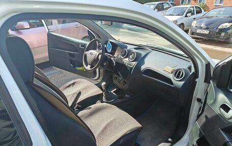 Ford Fiesta, 2007 год, 330 000 рублей, 10 фотография
