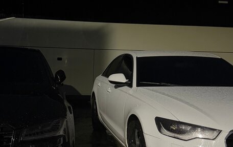 Audi A8, 2014 год, 2 300 000 рублей, 4 фотография