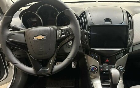 Chevrolet Cruze II, 2014 год, 677 000 рублей, 10 фотография
