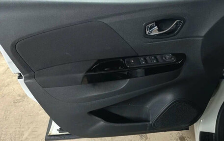 Renault Kaptur I рестайлинг, 2016 год, 1 299 000 рублей, 19 фотография