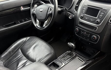 KIA Sorento II рестайлинг, 2013 год, 1 400 000 рублей, 6 фотография