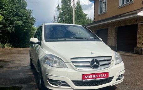 Mercedes-Benz B-Класс, 2008 год, 550 000 рублей, 1 фотография