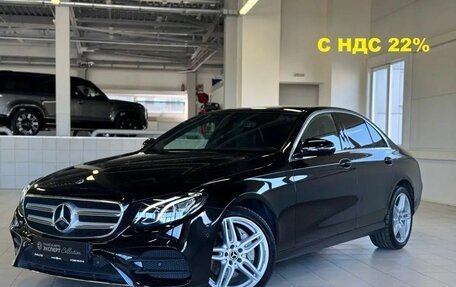 Mercedes-Benz E-Класс, 2019 год, 2 700 000 рублей, 1 фотография