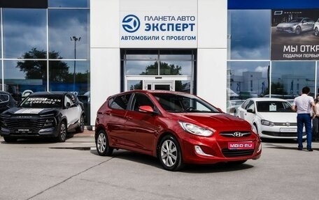 Hyundai Solaris II рестайлинг, 2013 год, 889 000 рублей, 1 фотография