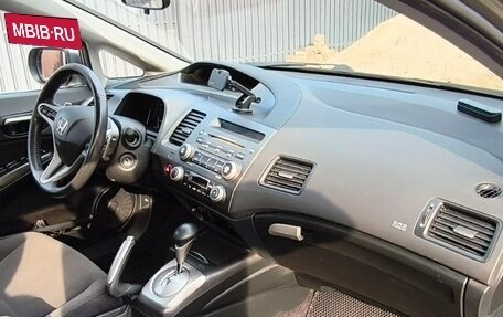 Honda Civic VIII, 2007 год, 650 000 рублей, 10 фотография